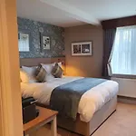 Hotel Old Swan